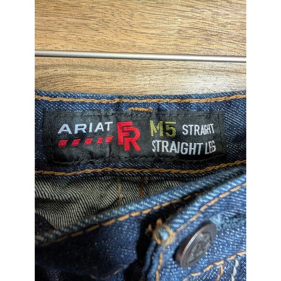 Ariat Work Flame Resistant Jeans Men 36/32 Blue Denim Cotton M5 Straight Leg NWT - Picture 3 of 5